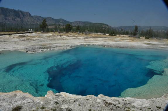 Sapphire Pool, na área da Grand Prismatic, no Yellowstone National Park, em Wyoming, nos Estados Unidos